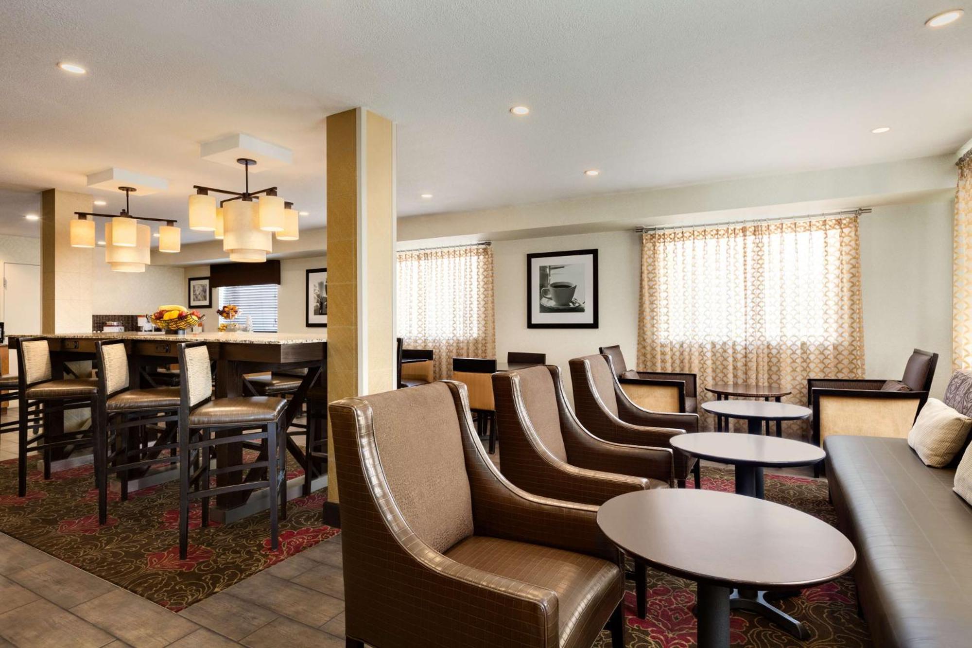 Hampton Inn - Portland/Клакамас Екстер'єр фото
